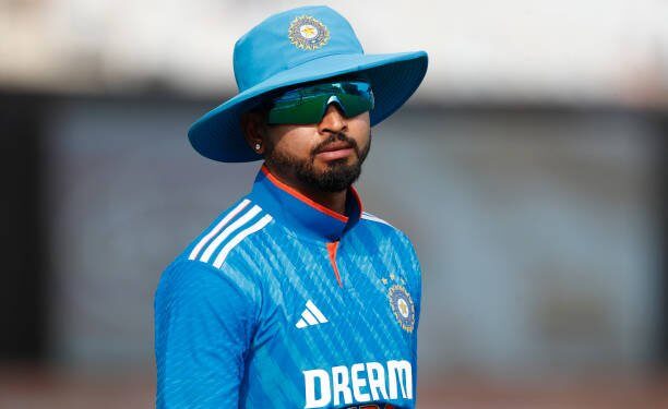 தொடர்ந்து சொதப்பும் ஸ்ரேயாஸ்… உலகக்கோப்பைக்கு முன்பு இப்படியா?