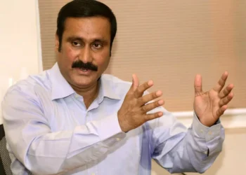 கோரிக்கையை நிறைவேற்றாமல் ஆசிரியர்களை கைது செய்தது கண்டிக்கத்தக்கது – அன்புமணி ராமதாஸ் கடும் கண்டனம்