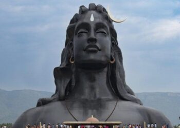 ஈஷா யோகா மையத்தில் பழங்குடி மக்கள் இன்று தீபாவளி கொண்டாட்டம்!