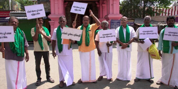 யானைகளின் பெயரை கூறி விவசாயிகளின் வாழ்வாதாரத்தை அழிக்க முயற்சிக்கும் வனத்துறை – தொண்டாமுத்தூர் விவசாயிகள் கண்டனம்