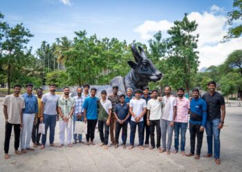 ஈஷாவில் அத்துமீறி நுழைந்த தபெதிக அமைப்பினர் மீது வழக்குப்பதிவு செய்ய உயர்நீதிமன்றம் உத்தரவு