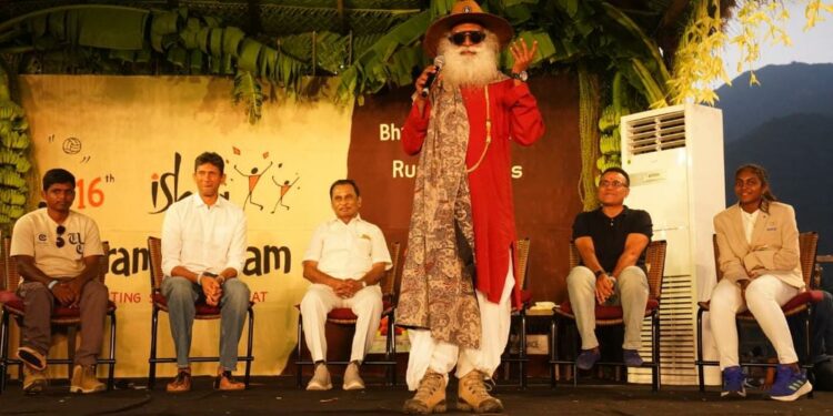 Isha: “IPL-ஐ விட பெரியது கிராமோத்சவம்” சேவாக், வெங்கடேஷ் பிரசாத் பெருமிதம்