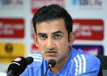 Gambhir: கதம்! கதம்! கம்பீருக்கு கல்தாவா? இந்தியாவுக்கு புது பயிற்சியாளரா?