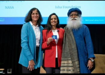 ஒத்துழைப்பாலே விண்வெளி துறையில் அதிகம் சாதிக்க இயலும்.. சுனிதா வில்லியம்சனுடனான கலந்துரையாடலில் சத்குரு கருத்து