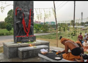 தொண்டாமுத்தூர் மக்களுக்காக ஈஷா இலவச தகன சேவை! பொதுமக்கள் பாராட்டு!